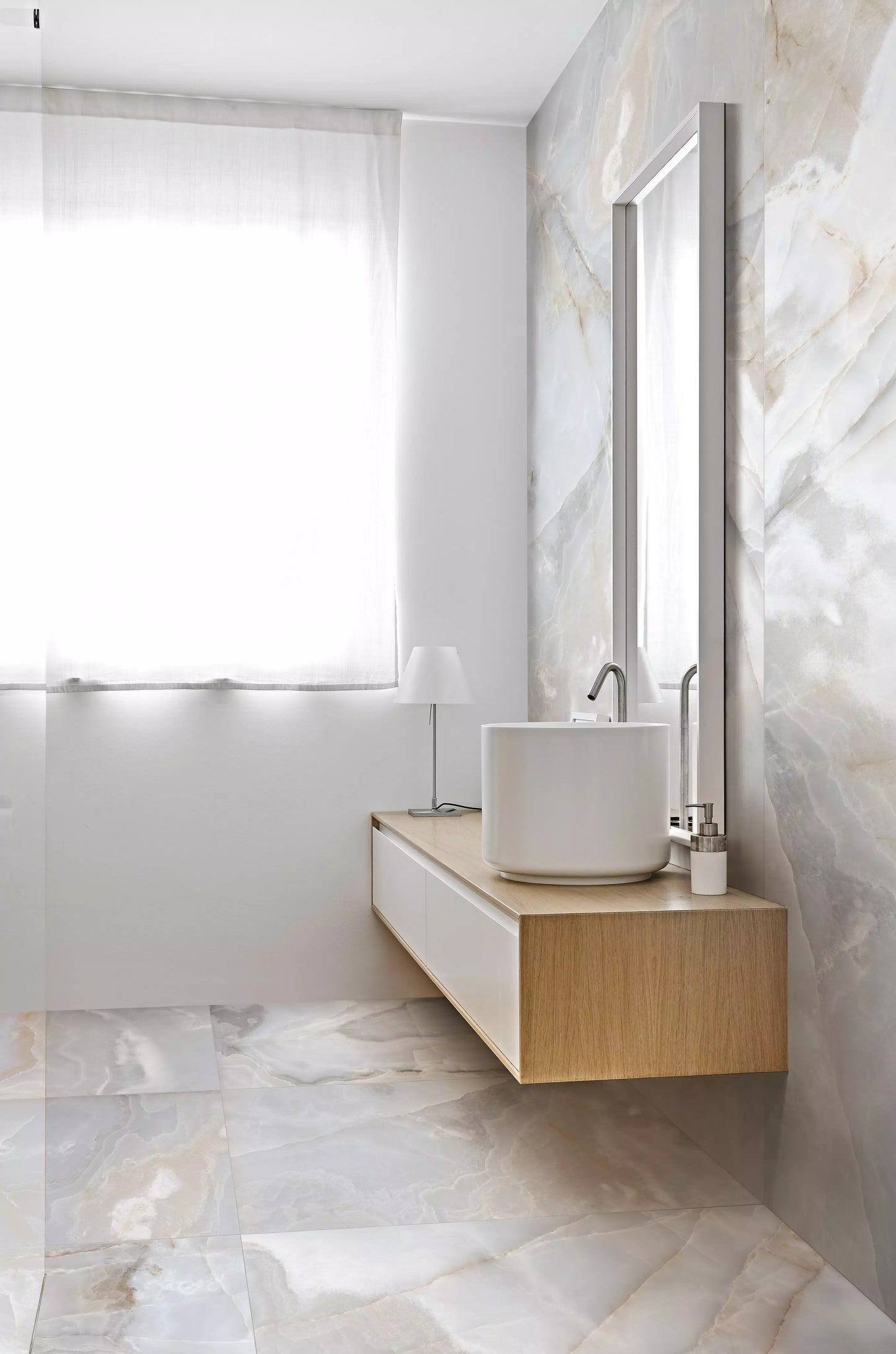 Porcelanato Reves Bleu Brillo 120x280 6MM M2